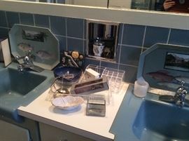 Pretty bathroom decor