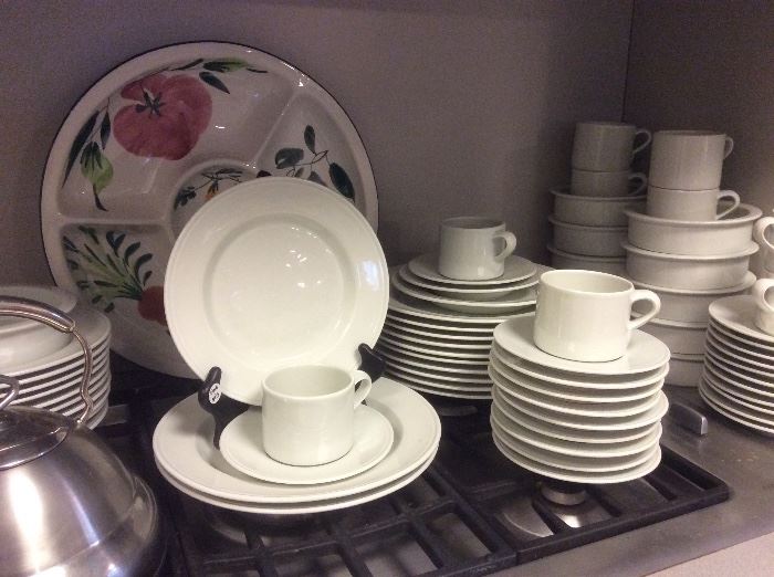 Dansk "Cloves" porcelain dinnerware set