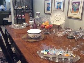 Decorative tabletop pieces by Royal Doulton and Orrefors, among others