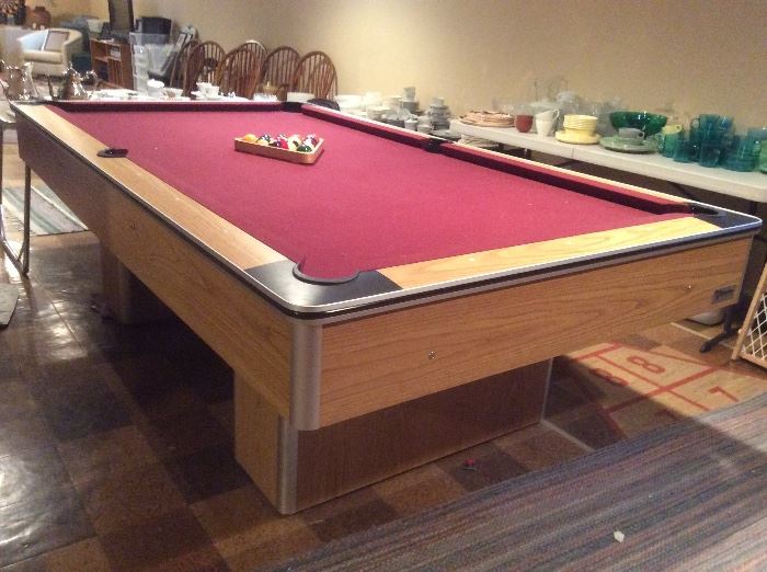 Wolverine custom pool table with cues