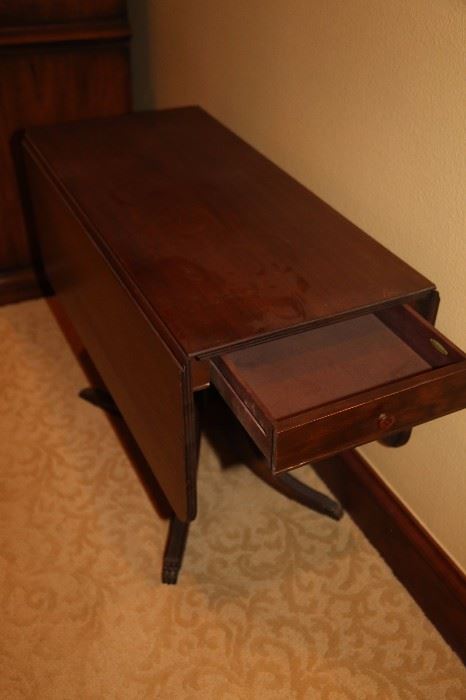 LB. Van Sciver Co. Drop side table with drawer.