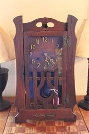Antique clock - New Haven Clock Company