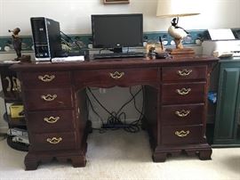 Thomasville desk