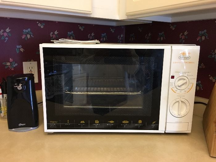  Countertop convection/microwave oven