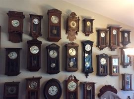 COLLECTION OF ANTIQUE WALL CLOCKS
