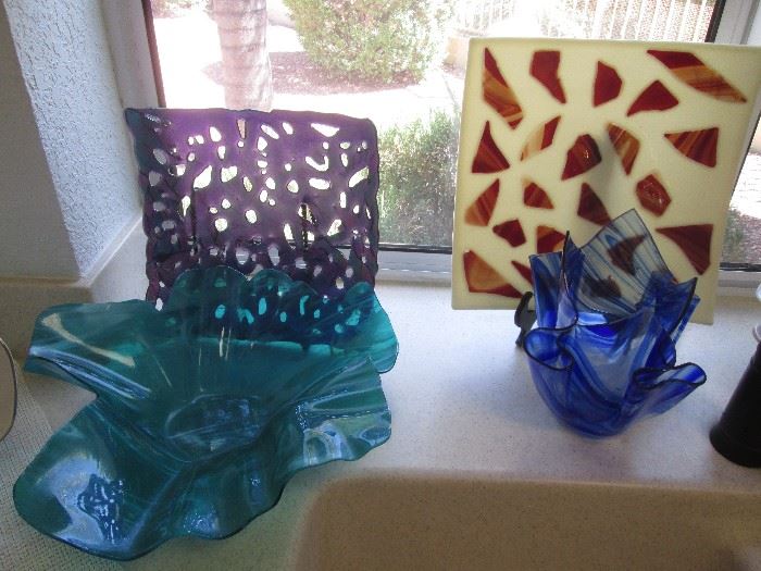 Variety of Art Glass pieces.
