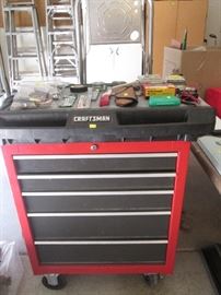 Craftsman Tool Chest, 5 drawers on wheels.