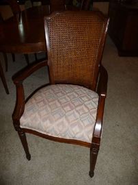 DINING CHAIR
