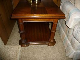 SIDE TABLE (1 OF 2)