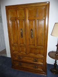 THOMASVILLE ARMOIRE