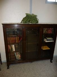 VINTAGE BOOKCASE