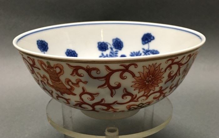 Chinese blue & white & iron red porcelain bowl, 5.75in(diameter) x 2.5in(H)      
