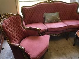 Settee and 4 chairs, needs some TLC