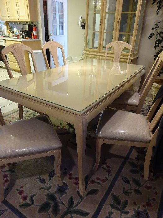 dining table with 1 leaf and 6 chairs