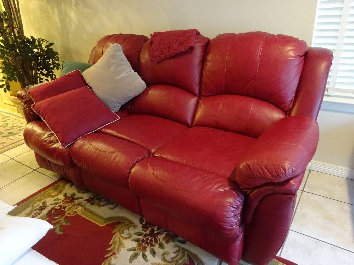 Lane sofa with recliner both ends