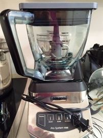 Ninja Pro System 1100 Blender