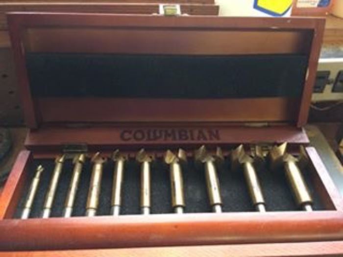 Wooden Box of Columbian Bits
1 1/2" thru 1/4"