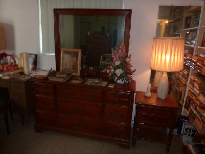 Carolina Hardwood Dresser with Mirror
