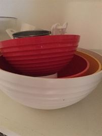 Nice set of colorful graduated bowls