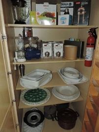 ...some more kitchen items...most of the cabinets have goodies