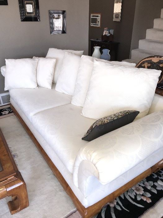 CREAM JACQUARD FABRIC AND WOODEN BOTTOM SOFA COUCH WITH PILLOWS - 90" LONG X 38"WIDE X 29"TALL