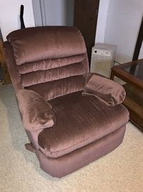 VELVET FABRIC RECLINING CHAIR