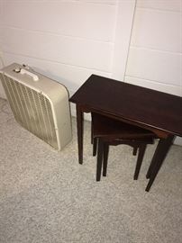 NESTING TABLES AND FAN