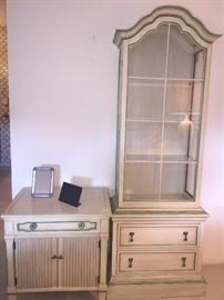 Drexel Vintage Side Table & Small Narrow Curio