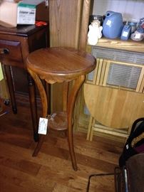 #54 Oak round tall table 14x29. $120 