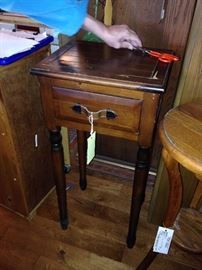 #12 end table with drawer 16x12x33. $75 