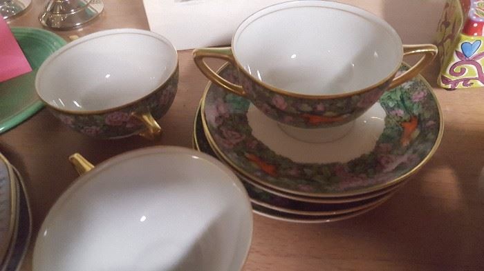 Rosenthale selb-bavaria pattern 2110. 1920s. 3 Consomme bowls, 4 saucers.  7 pc set for $25