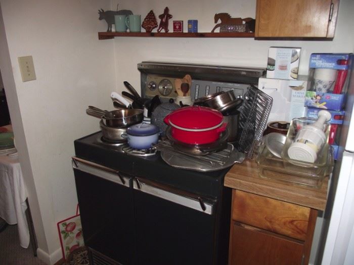 1961 Frigidaire Imperial double door stove (matching fridge in basement)