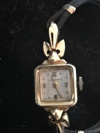 14k gold vintage ladies Longines wristwatch