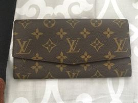 Never used Louis Vuitton Ladies wallet