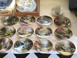  Thomas Kincaid "12 Months" small oval plate set. 