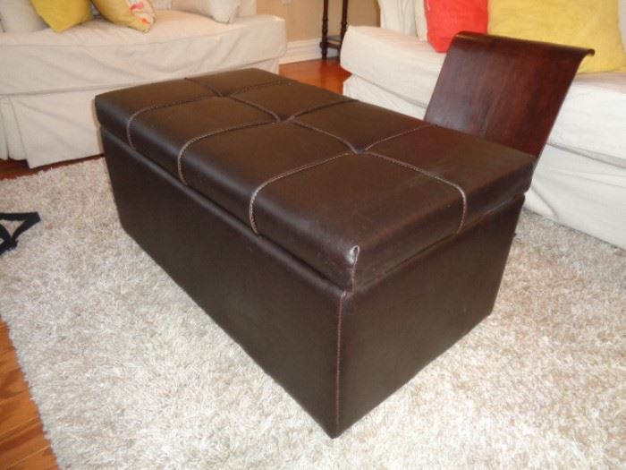 Storage coffee table