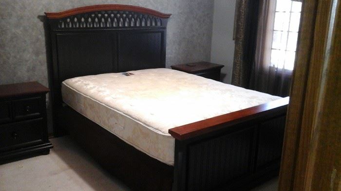 Bedroom suite a queen bed with headboard, 2 end tables and a dresser and mirror. Just wonderful! 