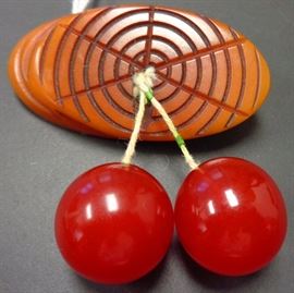 Bakelite Pin Circa 1940's