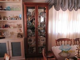 Lovely display cabinet