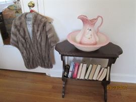 Mink stole   Clothes   Handbags