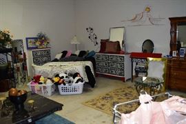 Bed with King Koil, Wall Art with Sun, Boat and cactus