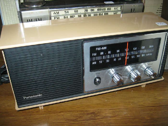 Panasonic Table Radio