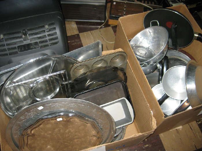 Pots, Pans and Bakeware