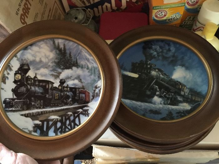 Train collector plates!