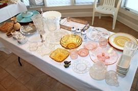 Vintage glassware / kitchenware