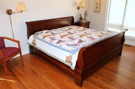 King sleigh bed with Serta mattress