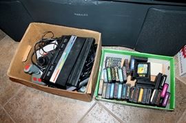 Vintage Atari / Nintendo items and games