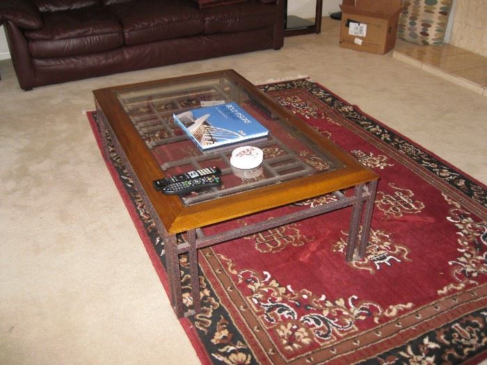 Coffee table with 2 end tables to match it. 