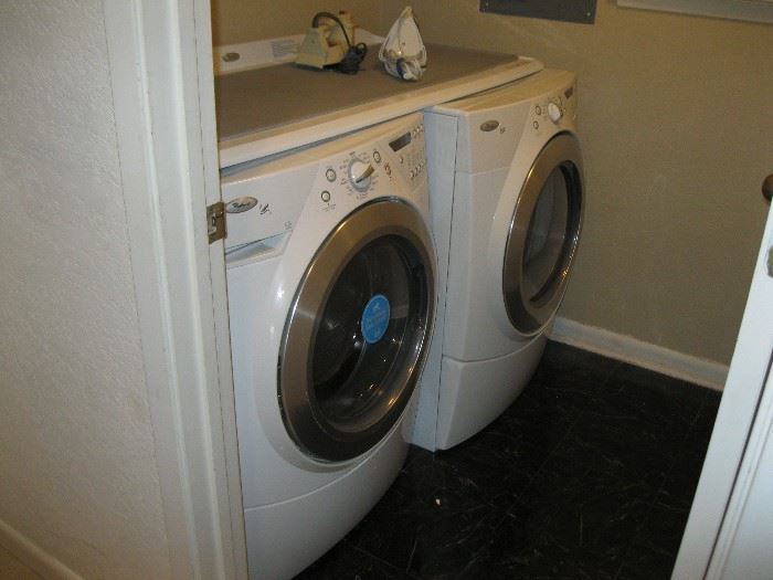 Whirlpool Front load washer and dryer. Bought in September of 2016. Used very little. 