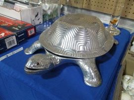 Arthur Court Turtle Turine